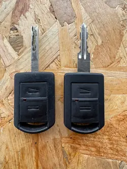 Opel Corsa C Nyckel 5WK48669 X-194