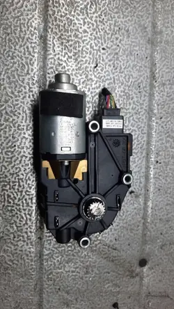 Moteur de toit ouvrant OEM 1701848E Renault Espace IV