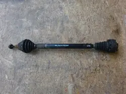 AUDI A3 8P GOLF V EOS 2.0 TDI Höger Främre Halvaxel