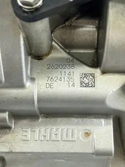 Pompe à huile BMW d'occasion OEM 7624135 Série 4