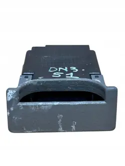 Kia Aschenbecher OEM 0K60B64610 - Gebrauchter Zustand