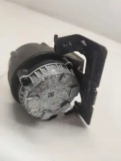 Pompe de circulation d'eau Peugeot OEM 0392024018