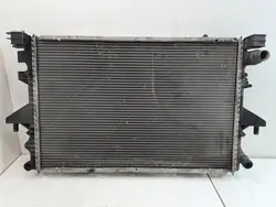 2004 Volkswagen Transporter - Caravelle T5 Radiador A5139