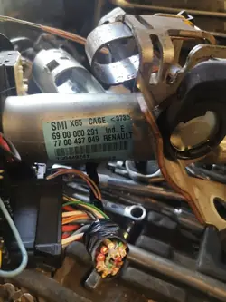Sähköinen Ohjaustehostin Renault Clio II 6900000291