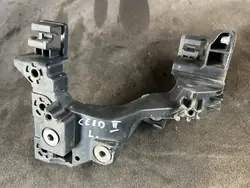 Kia Ceed II LIFT Glissière de Monture de Phare Gauche