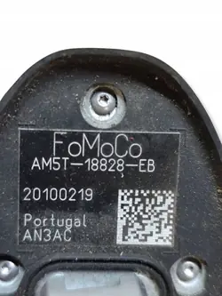 Ford GPS-antenni OEM AM5T18828EB Focus MK3:lle