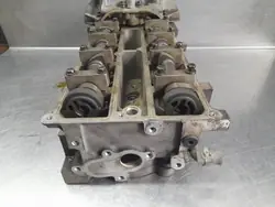 FORD 1.6 16V Sylinterikansi OEM 7S7G-6090-BB