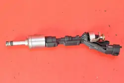 Injecteur CJ5G-9F593-AA pour Volvo S40 V40 2.0L