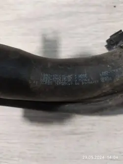 Tuyau de lave-glace OEM L8B217C615-AC Defender L663