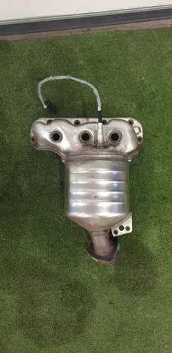 OPEL CORSA E 1.2 Exhaust Catalytic Converter 25195105