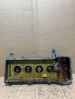 Couvercle de soupape Nissan OEM AWJ1704 pour Note E11