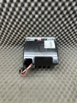 Skoda OEM 3V0863284 Aschenbecher Hinten - Gebraucht
