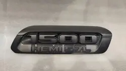 Dodge RAM 2019 Motorhuveskydd OEM 68276336AA