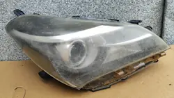 TOYOTA YARIS III Faro Derecho, OEM 81130-0DA30