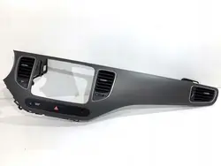Rejilla ventilación delantera OEM 84740-A4200 Kia Carens IV