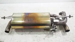 Lotus Emira Bakre Ljuddämpare OEM 8890895961