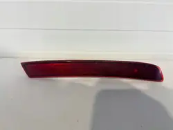 MG4 EV Vänster bakstötränsreflektor OEM 10976807