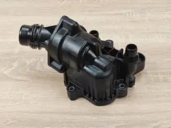 Thermostatgehäuse OEM 8581627 für BMW 2.0D