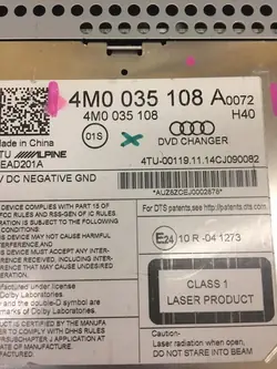 Audi OE CD-vaihtaja 4M0035108A - Käytetty