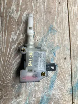 OEM 3B5827061C Atuador de fechadura porta-malas VW Passat
