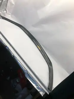 Piezas del parachoques delantero OEM A2438853900 Mercedes