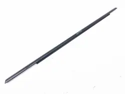 Junta janela porta traseira Audi A4 B9 OEM 8W0853764