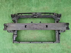 Para-choque dianteiro SKODA SUPERB 2015 3V0805588B