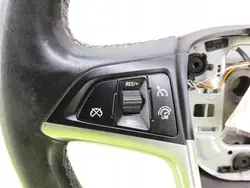 Volante Multifunción OEM 13351029 - Opel Zafira C