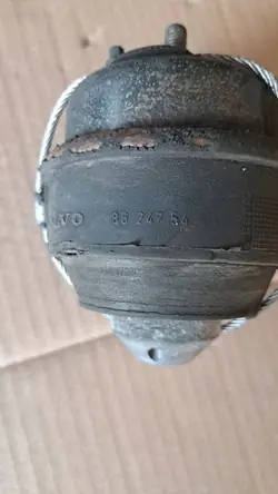 Support Moteur Volvo XC90 2.4 D5