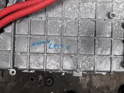 Nissan Leaf II Omvormer OEM 261074 - Gebruikt onderdeel