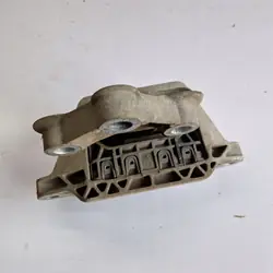 Motorfäste Vänster OEM 84248716 för Opel Insignia B