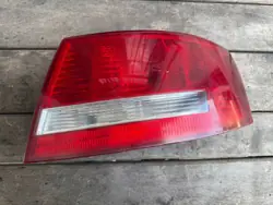 AUDI A6 C6 2004-2008 Oikea Takavalo 4F5945096D