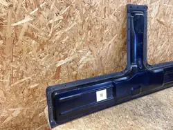 Porsche Taycan etuoven ikkunanostin OEM 9J1837402D