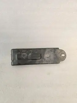 Porsche 911 (991) främre höger stänkskärmsfäste OEM 99150355700