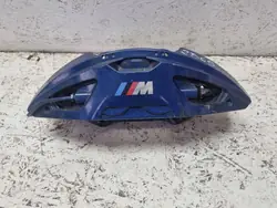 Jarruvasara etu OEM 689123001 BMW 5-sarjalle