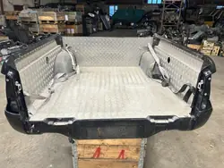 Pièces de coffre Mitsubishi OE - Universel