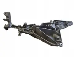 Mercedes Komponenttikiinnike OEM A6512010600