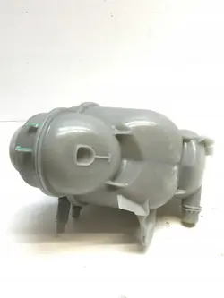 Tanque de expansão Mercedes C-Class W206 A2065000000