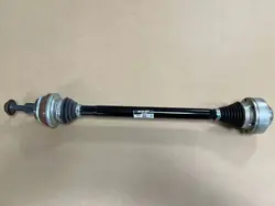 AUDI A4 A5 8W Vänster Bakaxel 8W0501203K