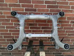 Brazo de suspensión trasero BMW OE 6798545 F10/F11