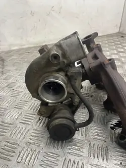 Turbo d'occasion OEM 13512410 pour Mitsubishi Pajero IV 3.2L