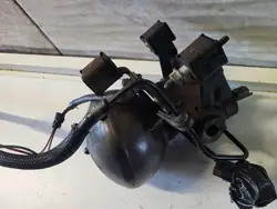 Distributeur Hydraulique Suspension Avant OEM Citroen C5 III X7