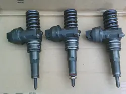 Insprutningspump Golf 5 2.0 TDI OEM 038130073BJ
