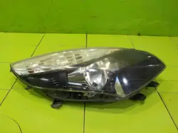 Renault Grand Scenic III höger strålkastare 89902927