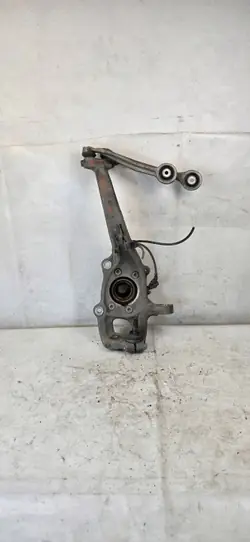 Linker vorderer Achsschenkel OEM R8K0407257G Audi