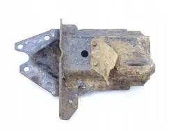 ISUZU NKR NPR 93-03 Vipuvarren kiinnitys