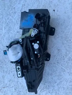 Takaosan lämmitys OEM 333222333 Jumpy Expert Vivaro