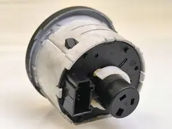 Interruttore luci Skoda Octavia Mk2 748500460000