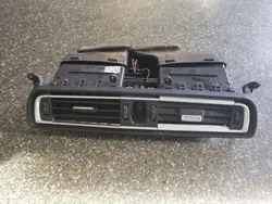 OEM 9112151 Entrada de ar consola BMW 7 2.99L Diesel