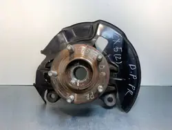 Maza de rueda delantera Mazda OE OEM FBZ23858 - Usado